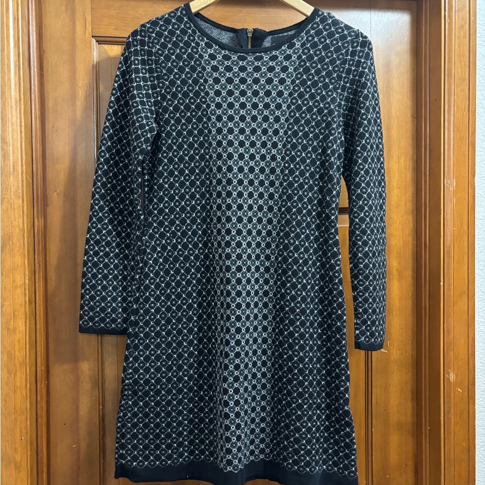 Cynthia Rowley Black and White Knit Top